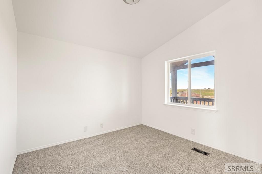 789 South 1400 West Pingree, ID 83262 - Photo 37 of 50 Bedroom 3