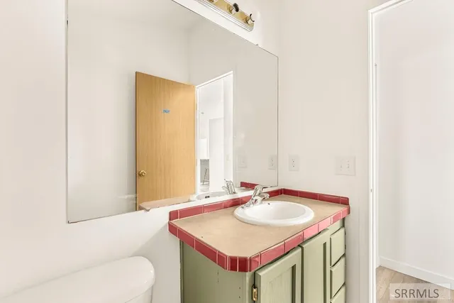 $305,000 | 789 South 1400 West, Pingree, ID 83262