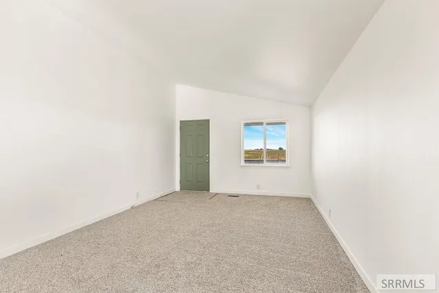 $305,000 | 789 South 1400 West, Pingree, ID 83262