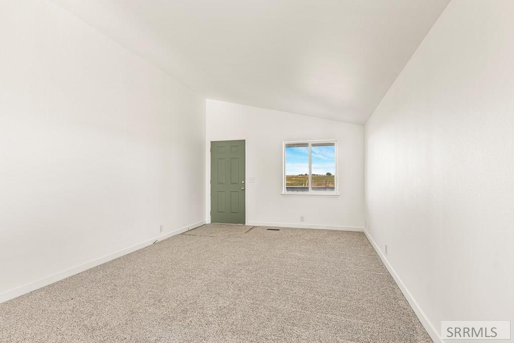 789 South 1400 West Pingree, ID 83262 - Photo 9 of 50 Living Room