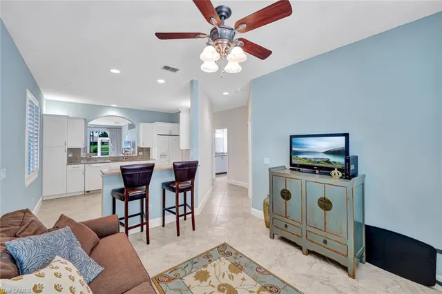 $6,000 | 5945 Sand Wedge Lane, Unit 1003, Naples, FL 34110