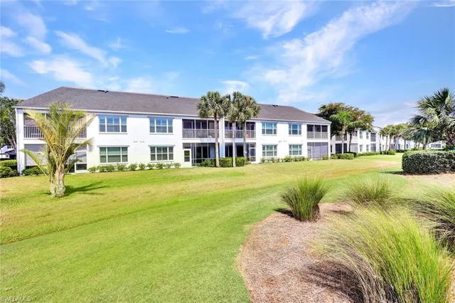 $6,000 | 5945 Sand Wedge Lane, Unit 1003, Naples, FL 34110