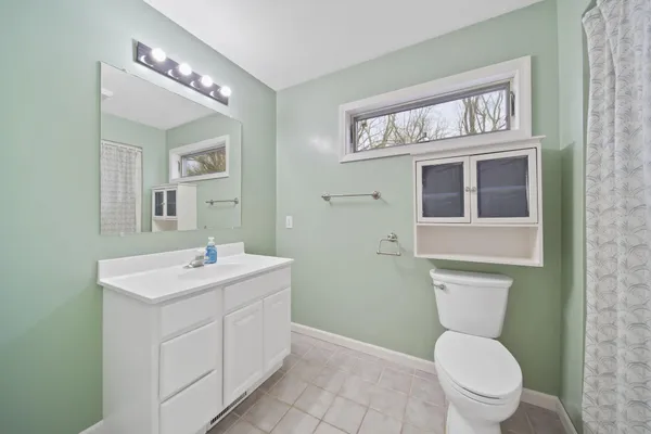 $421,000 | 1268 Maple Lane, Brooklyn, MI 49230