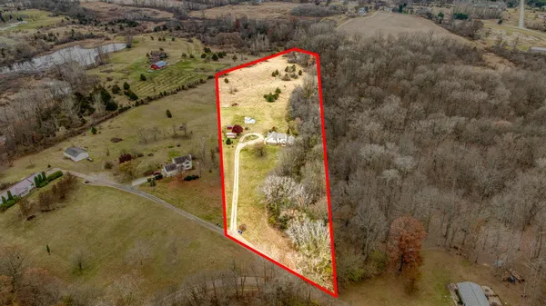 $421,000 | 1268 Maple Lane, Brooklyn, MI 49230