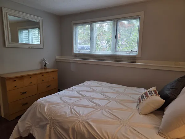 $1,850 | 21 Overlook Road, Unit 5, Campton, NH 03223