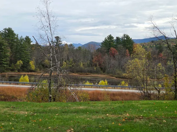 $1,850 | 21 Overlook Road, Unit 5, Campton, NH 03223