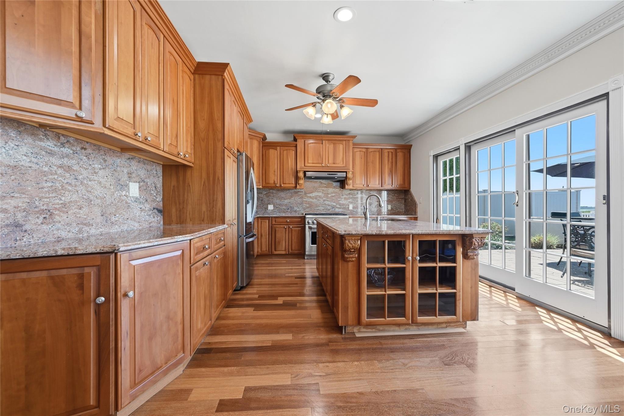 2890 Clubhouse Road Merrick, NY 11566 - Photo 8 of 32