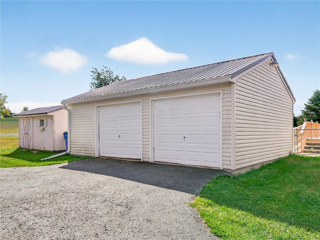 4929 Pine Hill Road Barre, NY 14411 - Photo 7 of 43