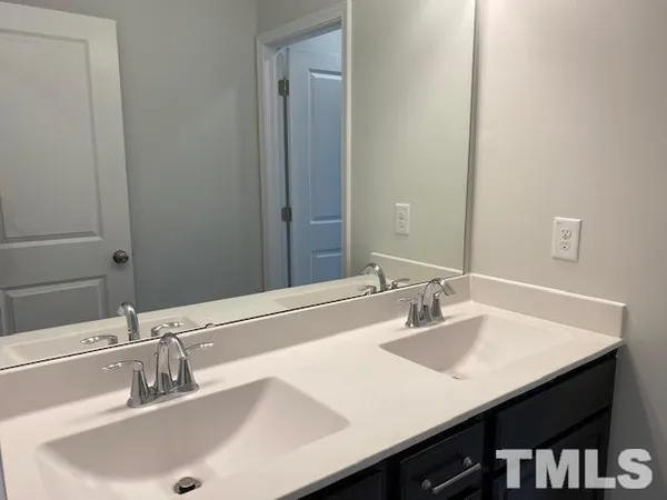 $2,400 | 1118 Hero Place, Cary, NC 27519