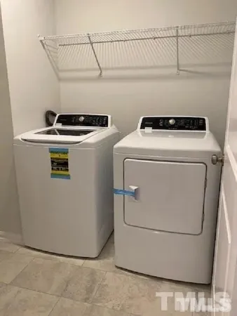 a view of washer and dryer
