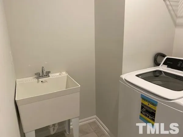 $2,400 | 1118 Hero Place, Cary, NC 27519