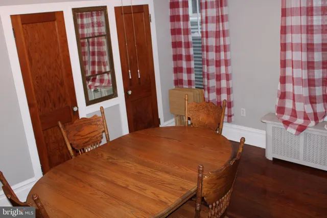 $161,000 | 728 East Broad Street, Tamaqua, PA 18252