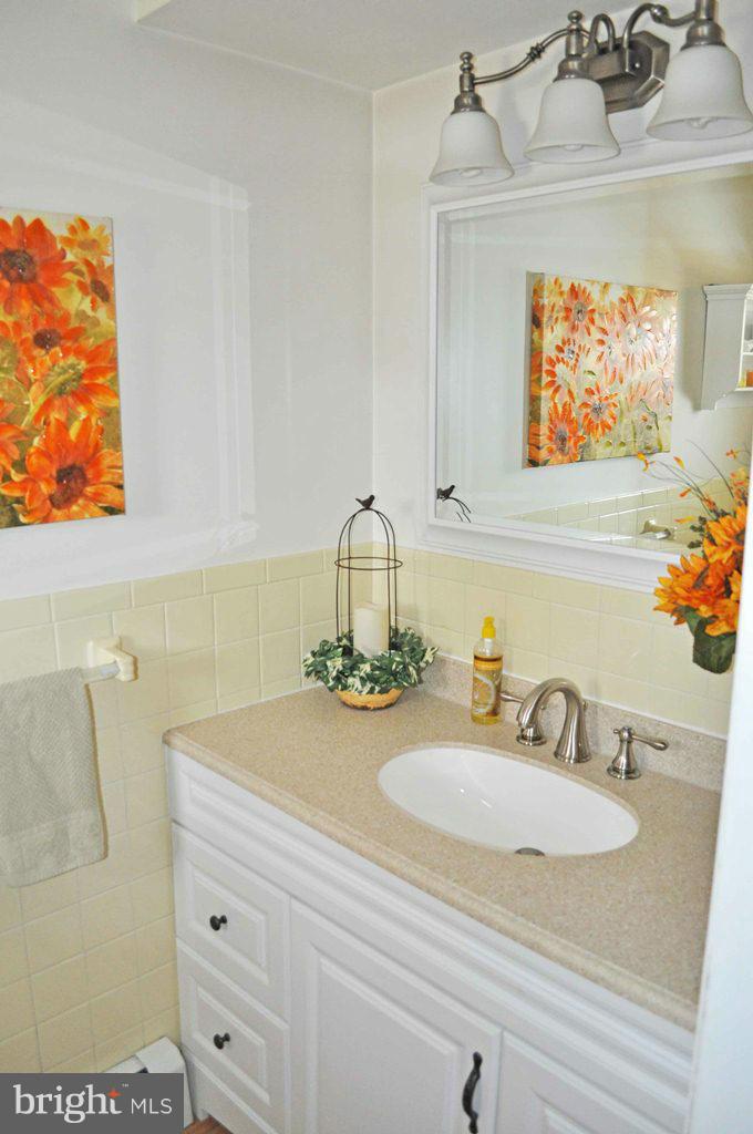 304 Kolbe Road Westminster, MD 21157 - Photo 13 of 30 Bath
