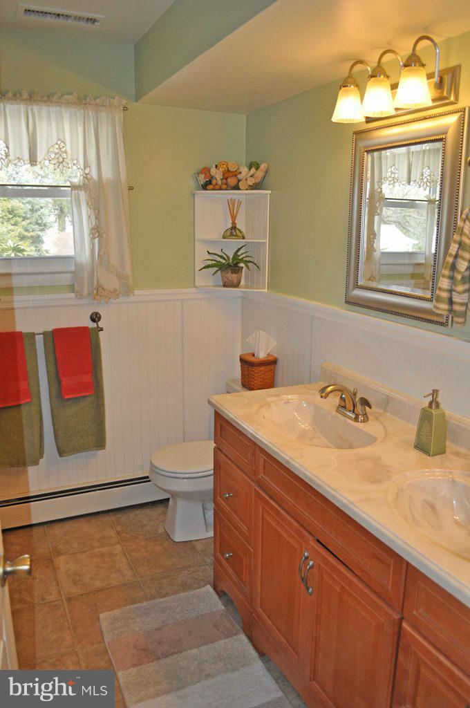 304 Kolbe Road Westminster, MD 21157 - Photo 18 of 30 Bath