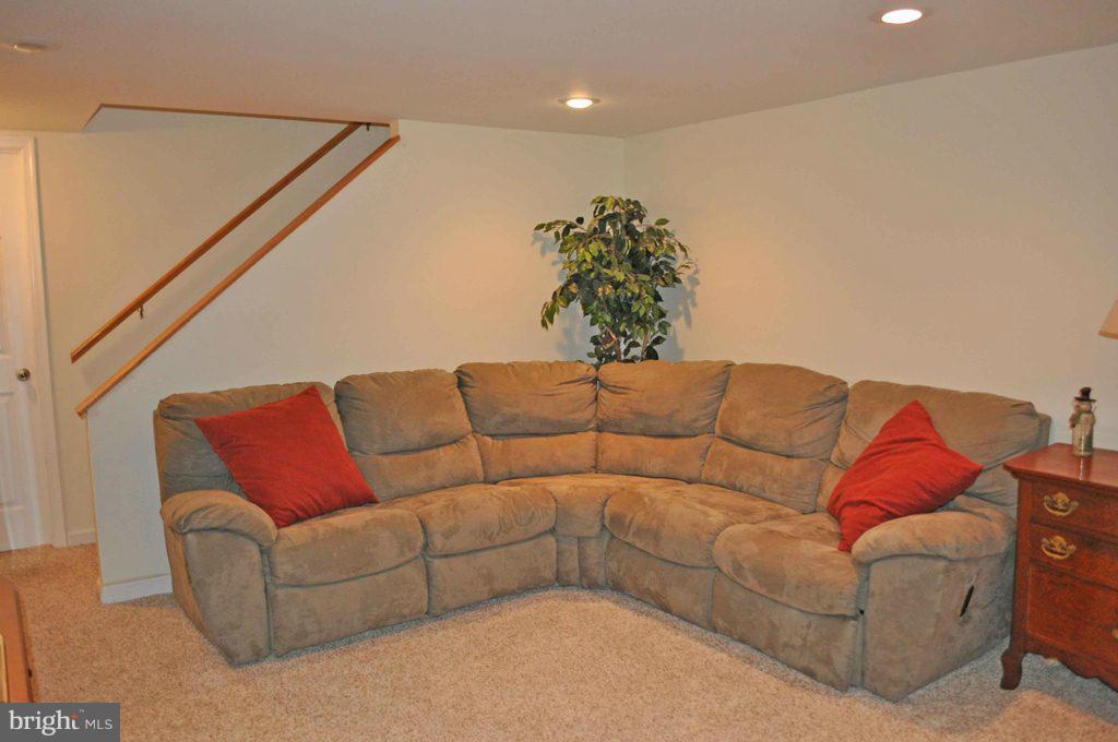 304 Kolbe Road Westminster, MD 21157 - Photo 25 of 30 Interior (General)
