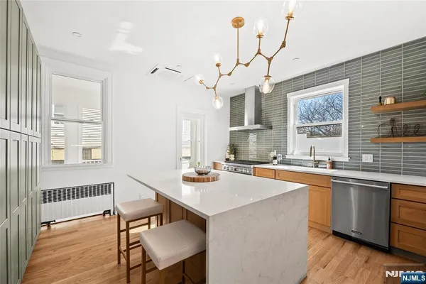 $2,500,000 | 55 Reservoir Avenue, Jersey City, NJ 07307