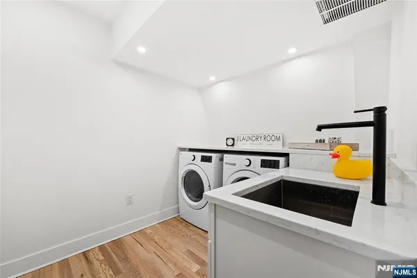 $2,500,000 | 55 Reservoir Avenue, Jersey City, NJ 07307