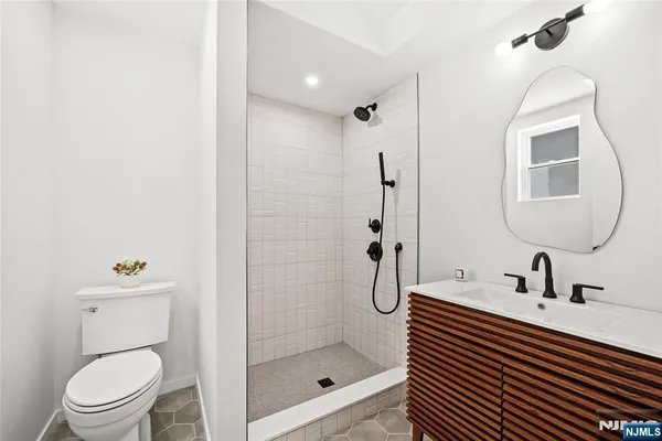 $2,500,000 | 55 Reservoir Avenue, Jersey City, NJ 07307