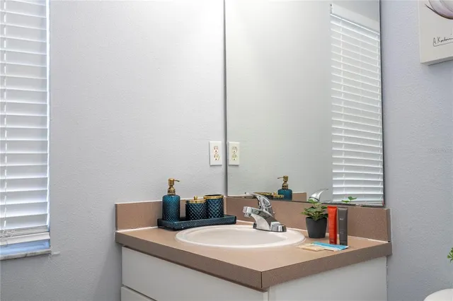 $389,000 | 122 Pompano Beach Drive, Kissimmee, FL 34746