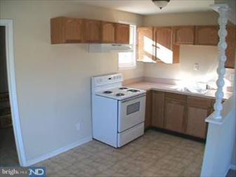 62 Midfield Road New Castle, DE 19720 - Photo 2 of 4 Gallery Image 2