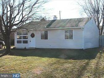 62 Midfield Road New Castle, DE 19720 - Photo 4 of 4 Gallery Image 4