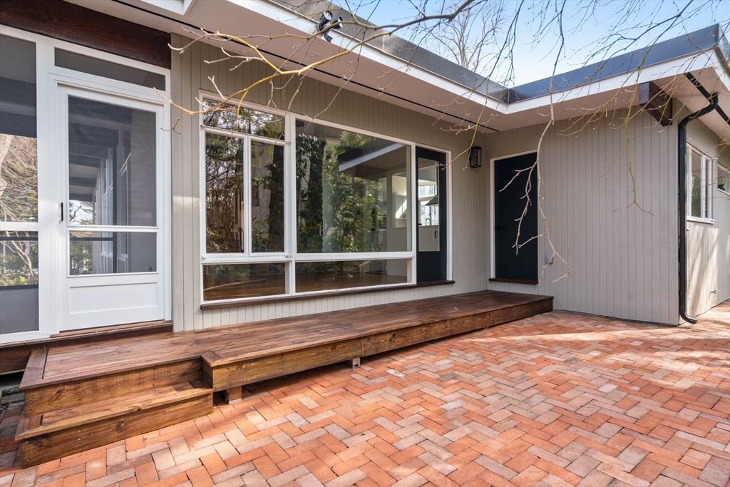 47 Nancy Road Newton, MA 02467 - Photo 25 of 27