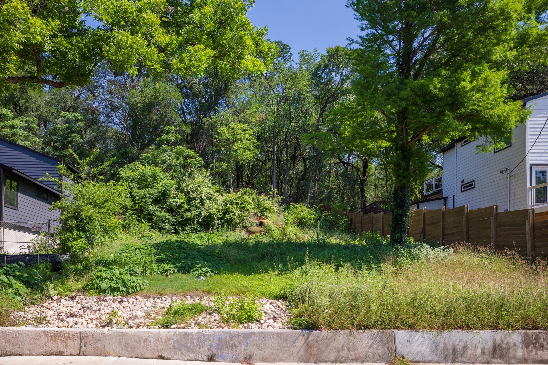 3600 Oak Springs Drive Austin, TX 78721 - Photo 4 of 22 Cleared lot ready for your vision!