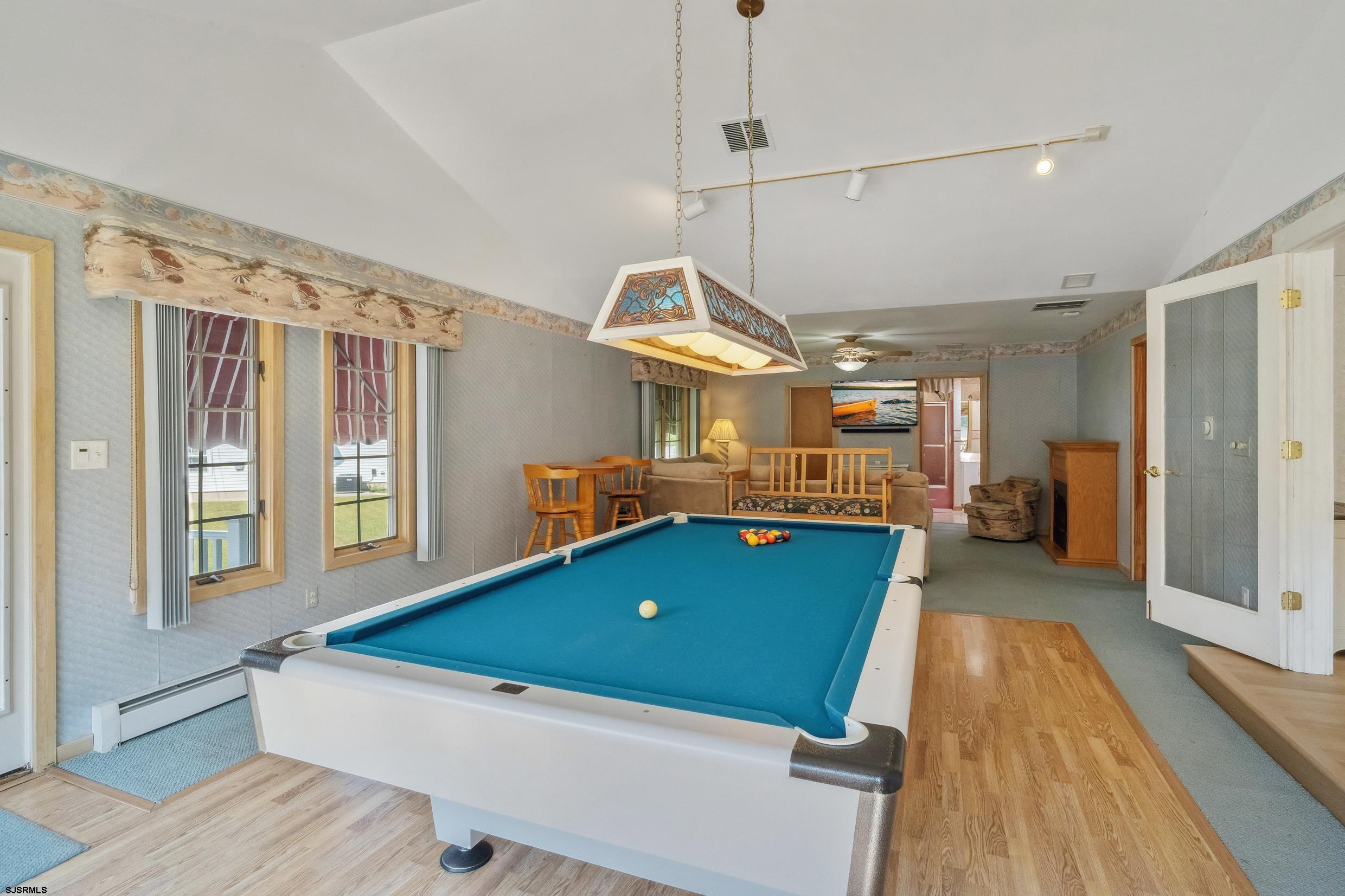4 East Curran Drive Absecon, NJ 08201 - Photo 15 of 58