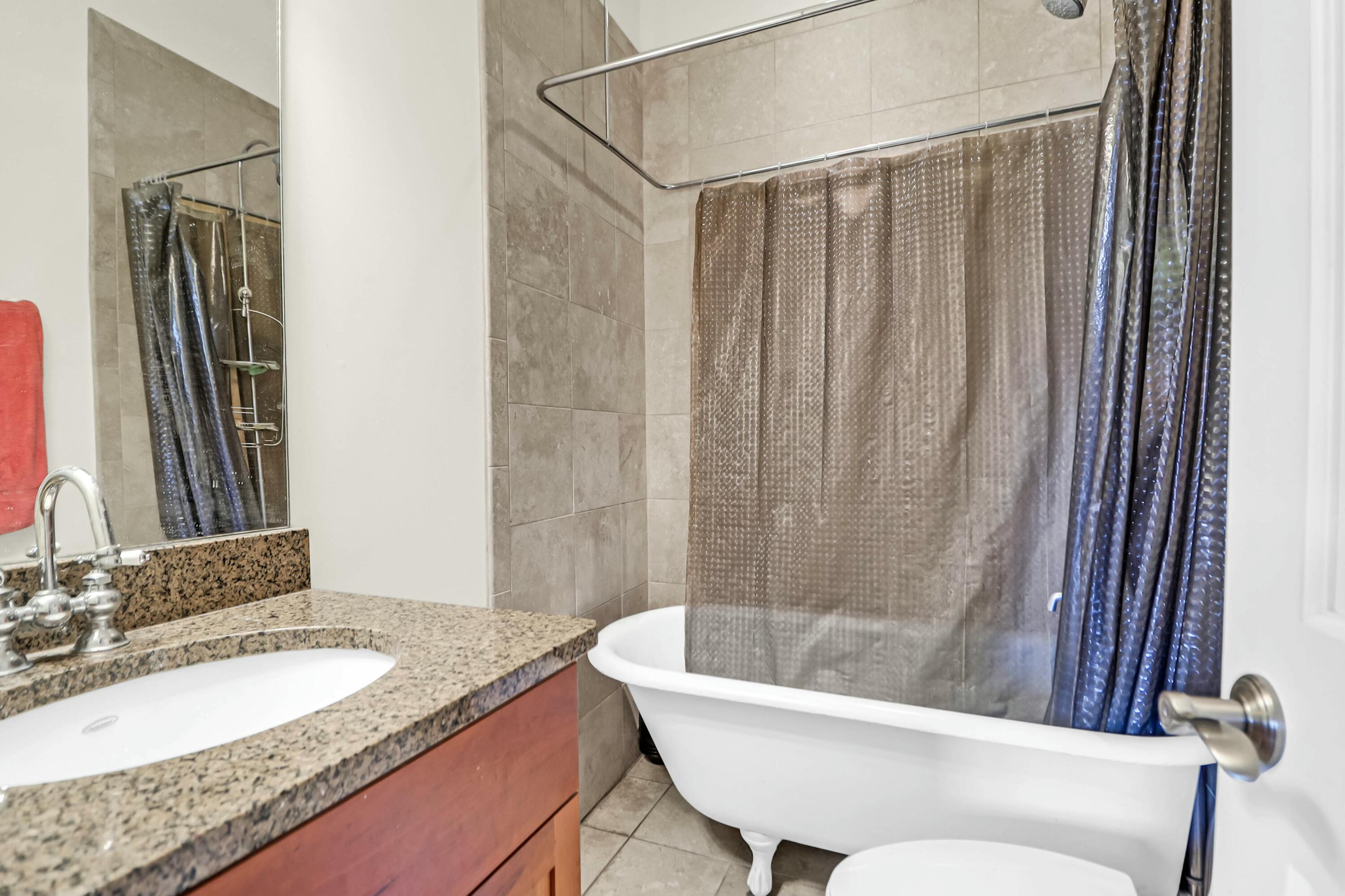 234 Rutledge Avenue, Unit D Charleston, SC 29403 - Photo 5 of 20 tempImagezwi0U6