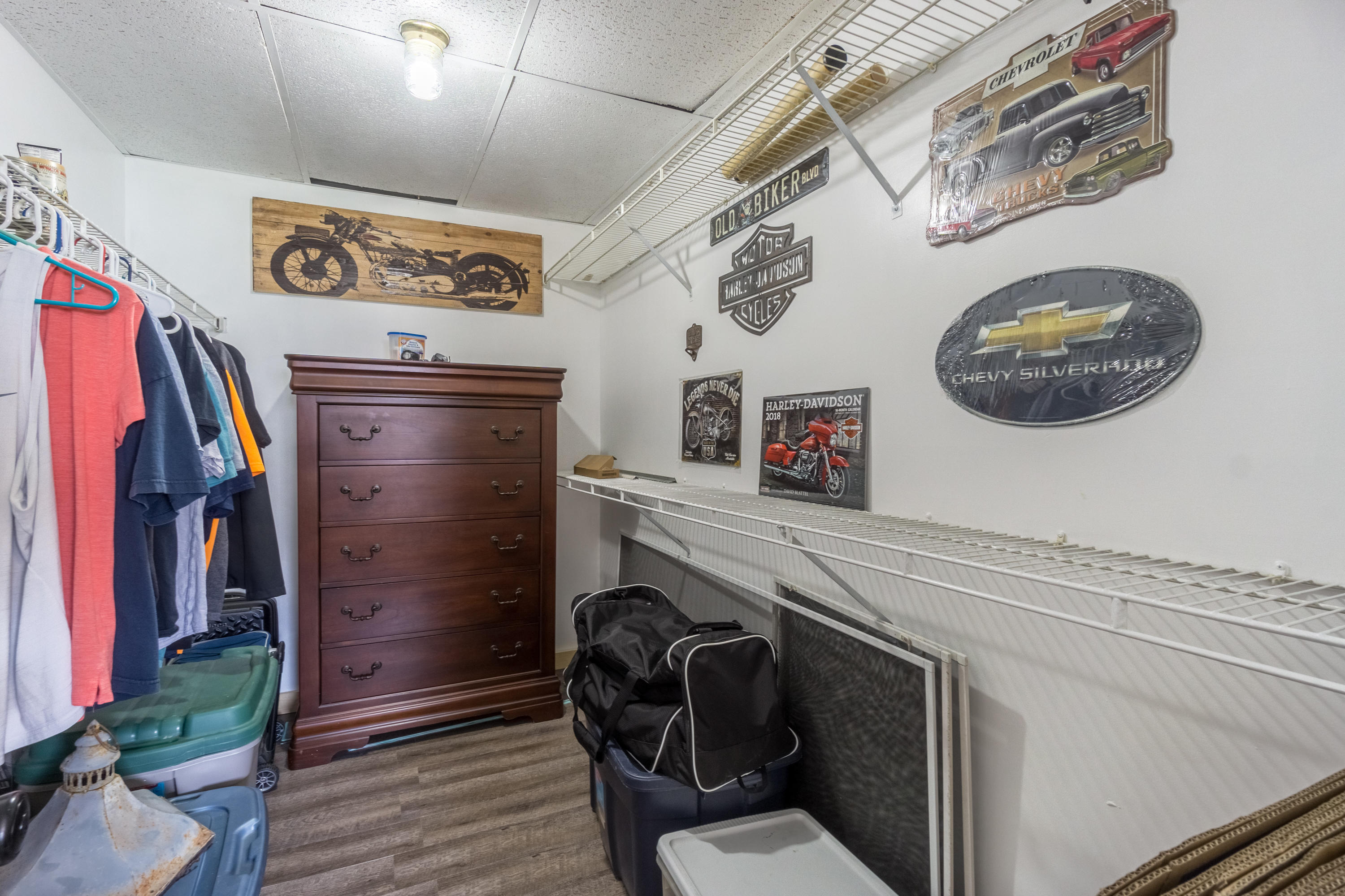 196 Old Kile Lake Road Cleveland, TN 37323 - Photo 29 of 34 walkin closet