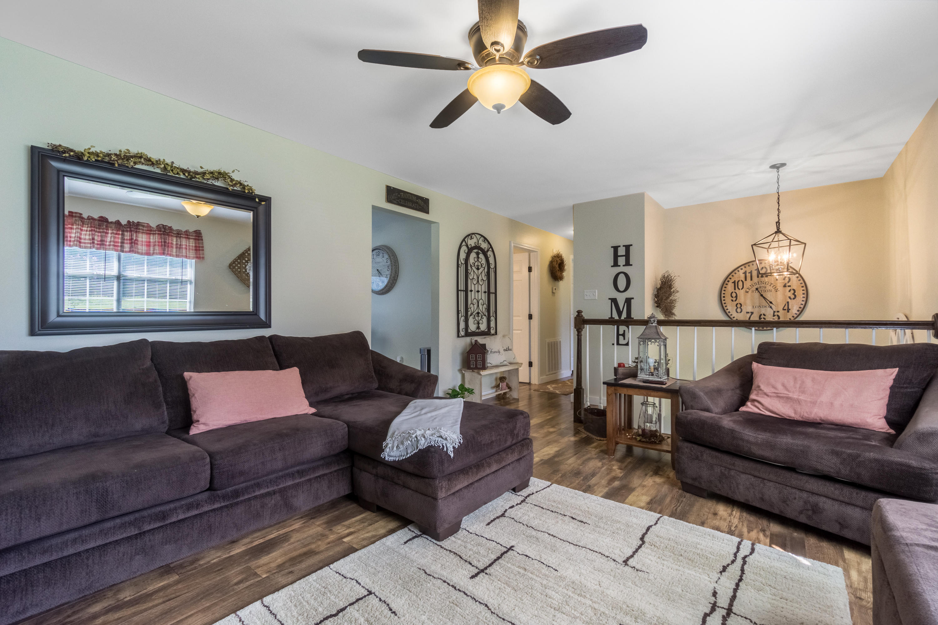 196 Old Kile Lake Road Cleveland, TN 37323 - Photo 6 of 34 living room