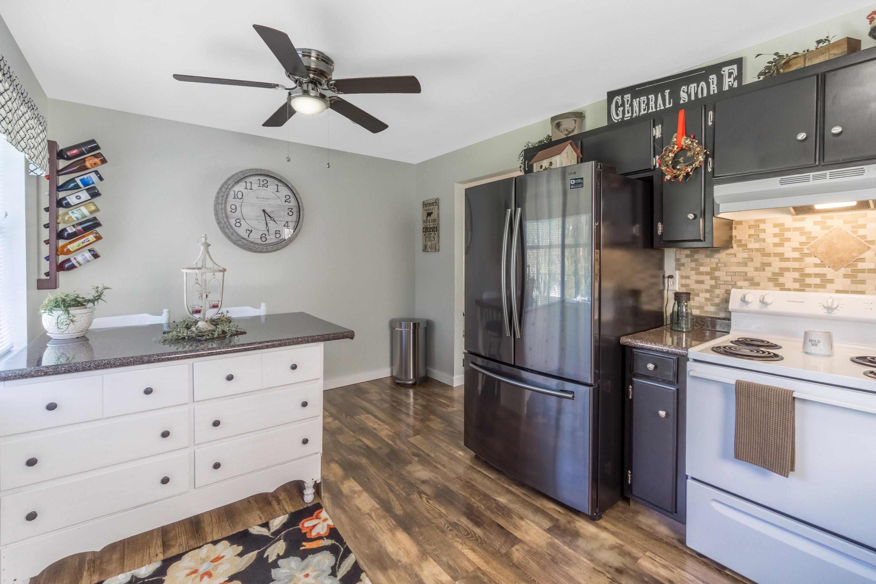 196 Old Kile Lake Road Cleveland, TN 37323 - Photo 10 of 34 Stainless Fridge