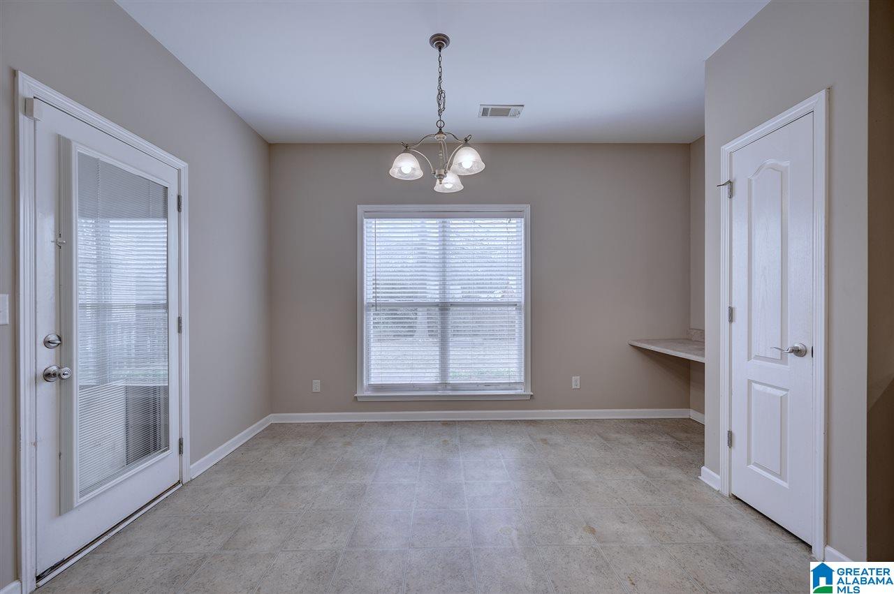 6816 Valley Lane Leeds, AL 35094 - Photo 11 of 26