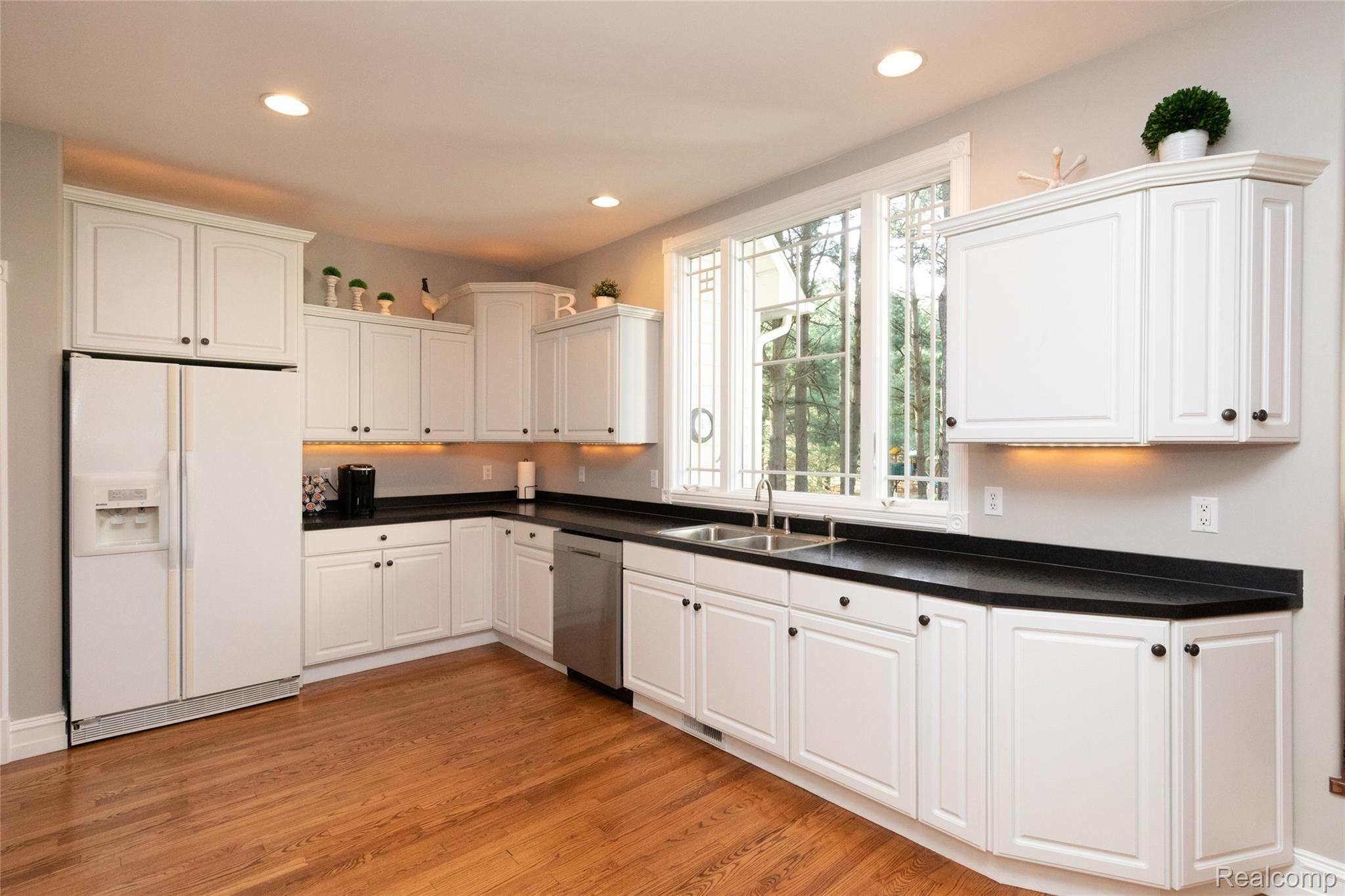 3072 West Newark Road Lapeer, MI 48446 - Photo 43 of 86 780A8613.jpg