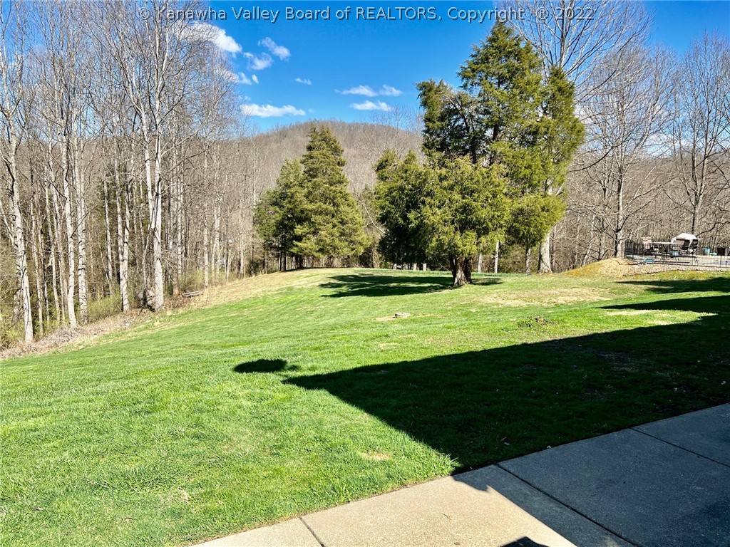 302 Country Road Salt Rock, WV 25559 - Photo 24 of 27 Gallery Image 24