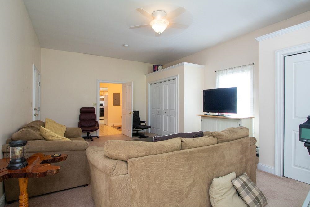 23 Exeter Road Hampton, NH 03842 - Photo 10 of 40