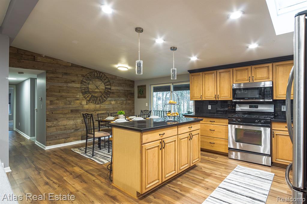 2796 Miller Road Metamora, MI 48455 - Photo 36 of 58