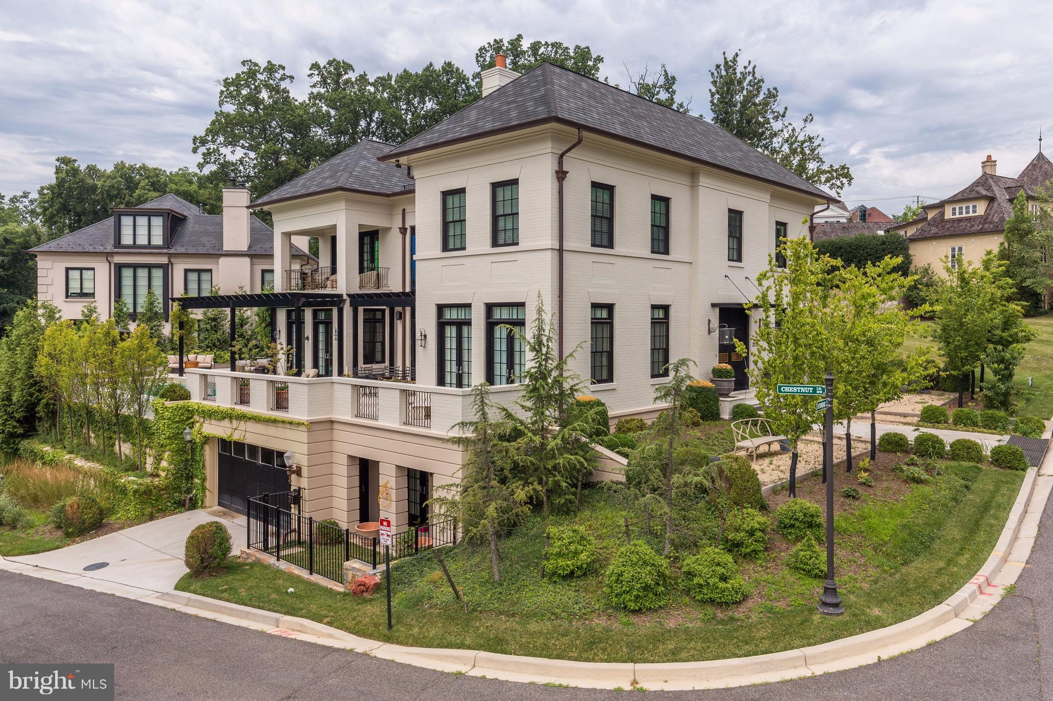 2121 Dunmore Lane Washington, DC 20007 - Photo 29 of 30 Exterior (Rear)