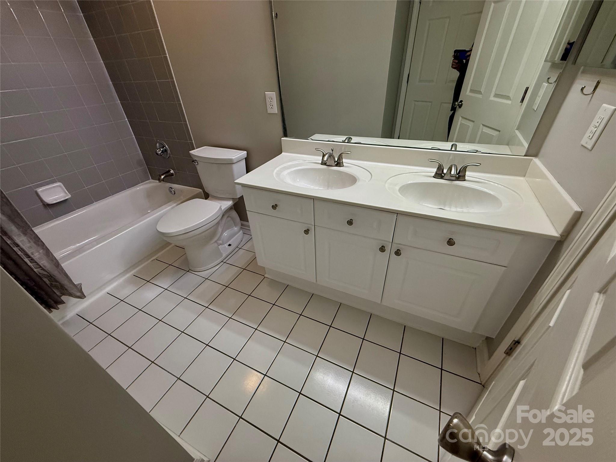 4930 Sardis Road, Unit C Charlotte, NC 28270 - Photo 24 of 33