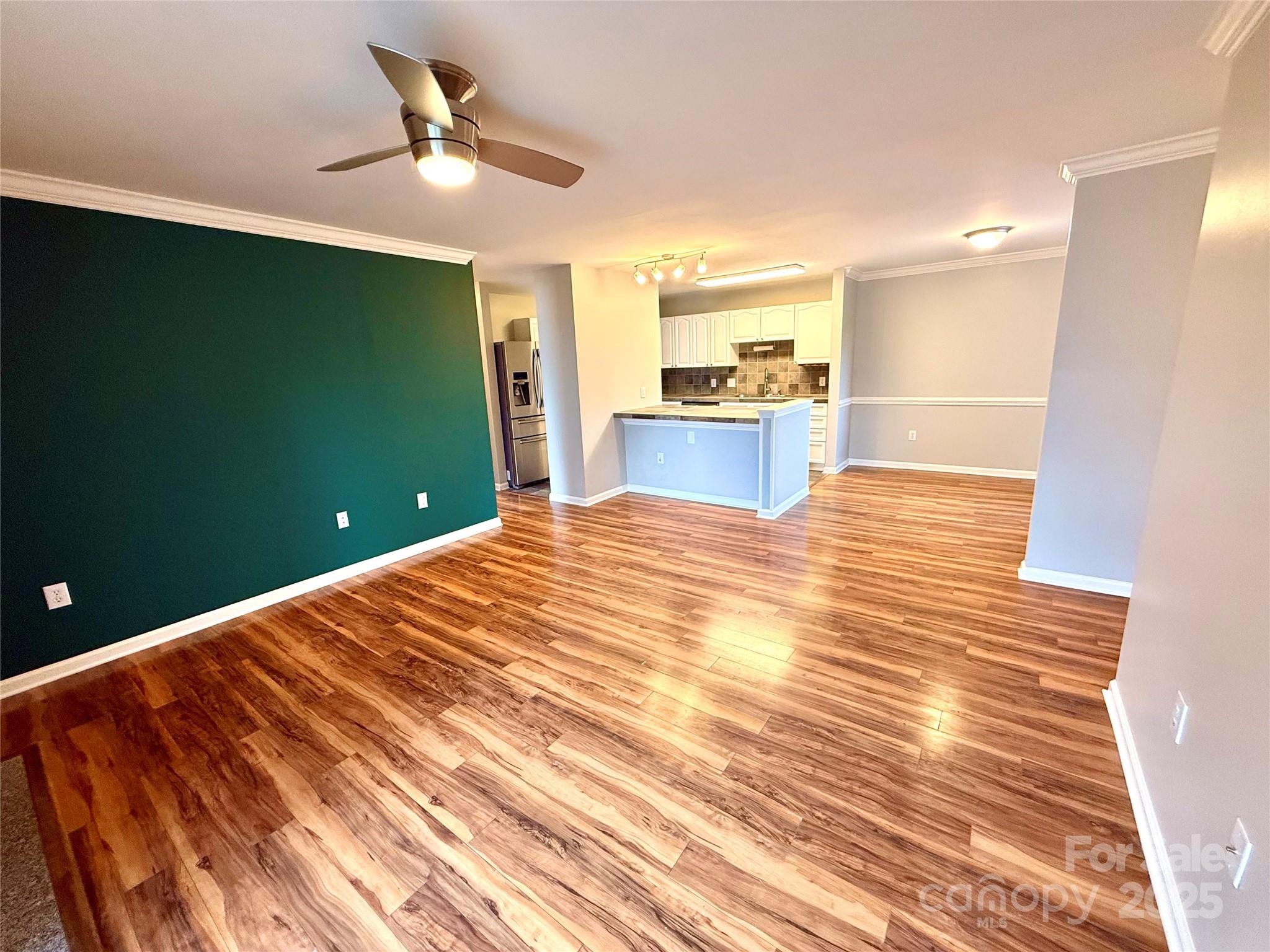4930 Sardis Road, Unit C Charlotte, NC 28270 - Photo 4 of 33