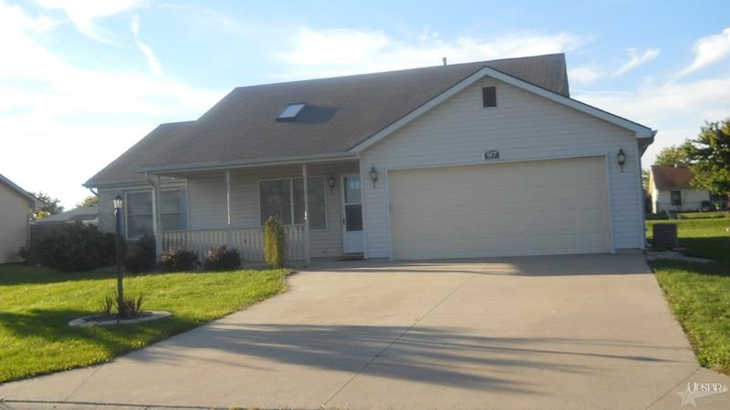 97 West Honeysuckle Lane Decatur, IN 46733 - Photo 1 of 18