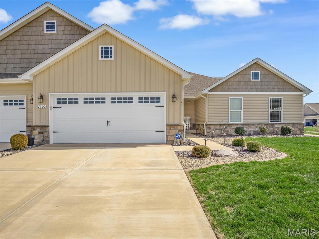 7300 Fulham Lane, Unit B Troy, IL 62294 - Photo 1 of 31