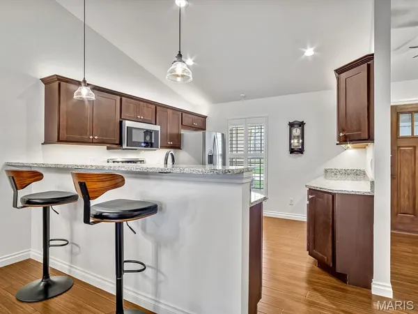 $345,000 | 7300 Fulham Lane, Unit B, Troy, IL 62294