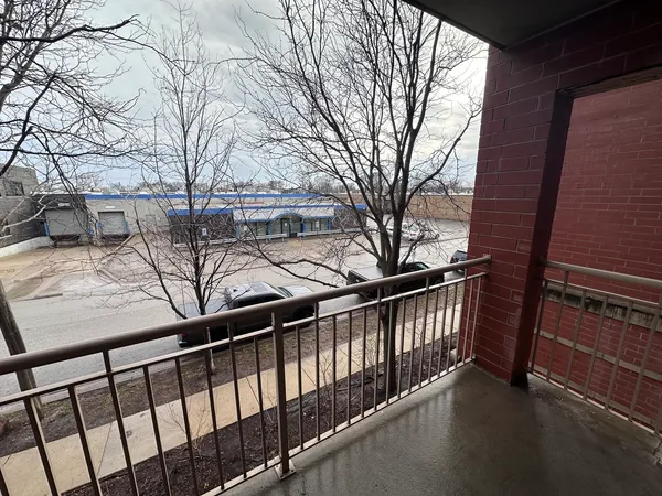 $274,900 | 9864 Leland Avenue, Unit 214, Schiller Park, IL 60176