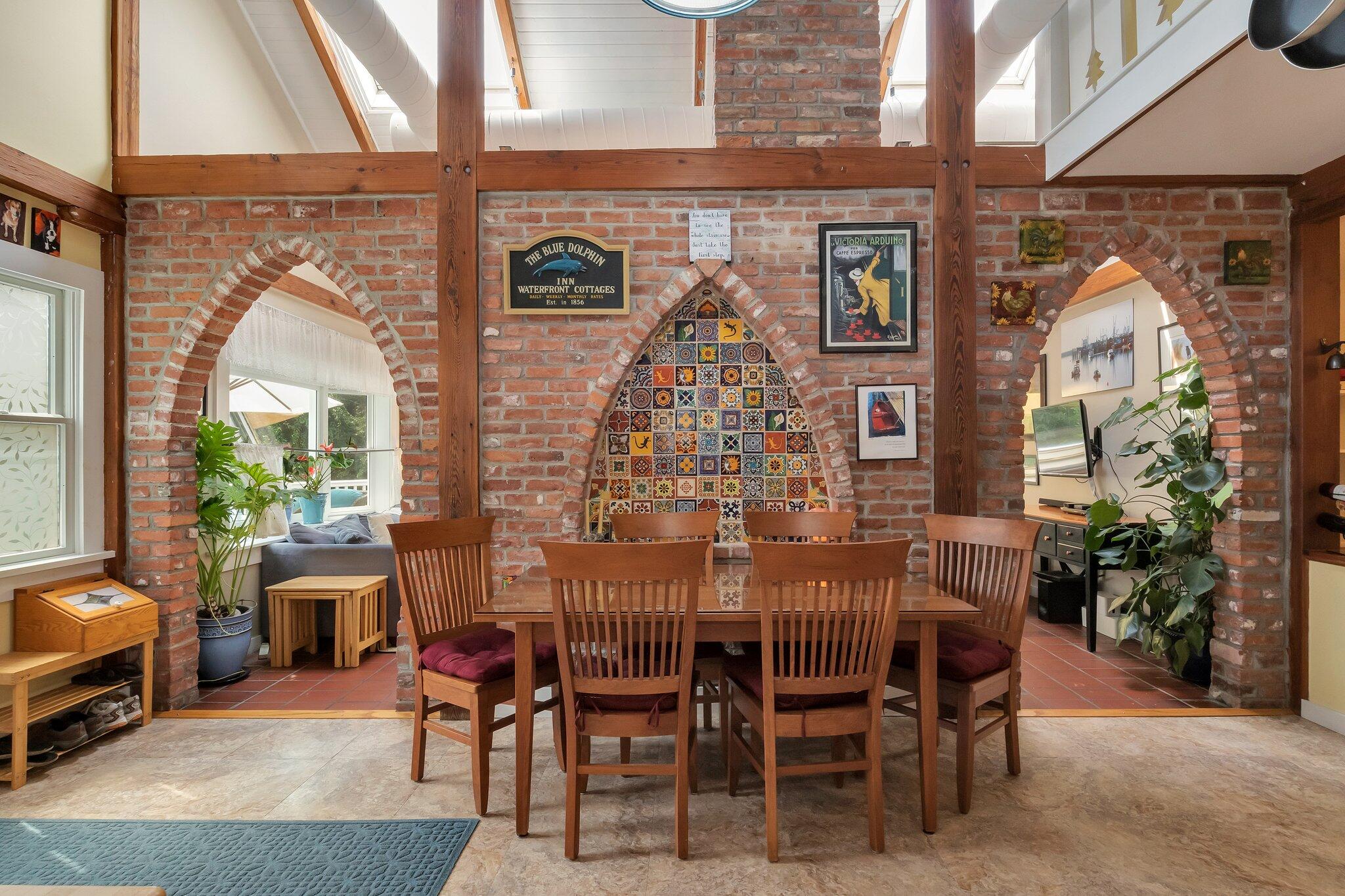 36 Bakers Pond Road Orleans, MA 02653 - Photo 11 of 50 a dining room with furniture and window