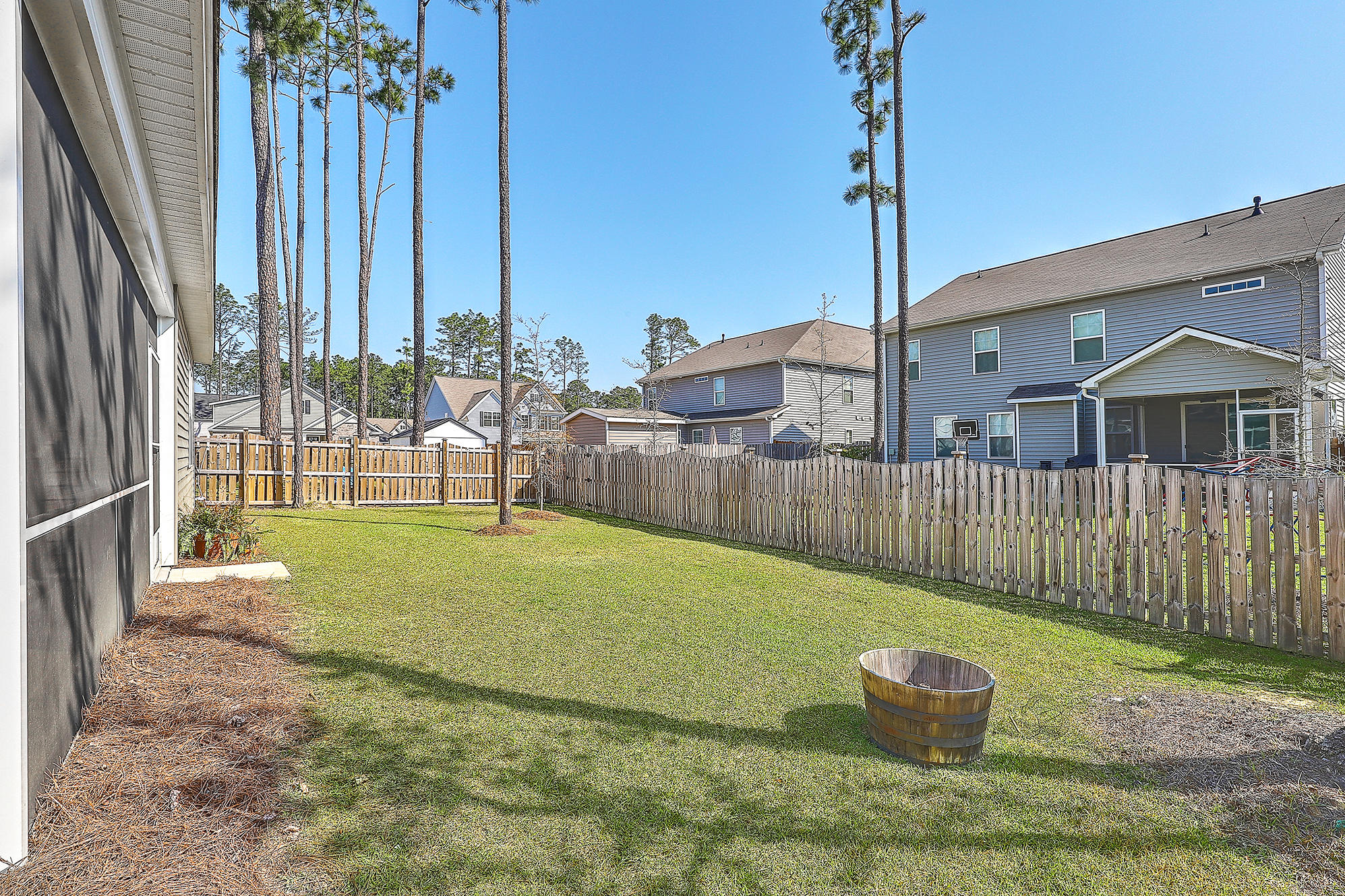 703 Kilarney Road Summerville, SC 29483 - Photo 28 of 31 Plenty of room to run and play!