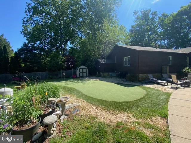 6914 Chelsea Road McLean, VA 22101 - Photo 2 of 12 Enjoy a little putting after work!
