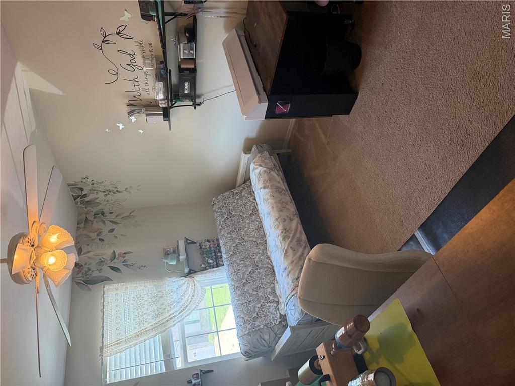 250 Derek Drive Hawk Point, MO 63349 - Photo 6 of 34
