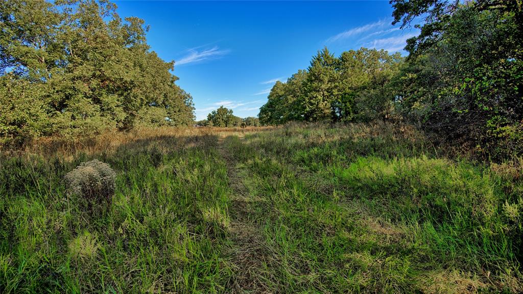 4 4 Wire Road Bowie, TX 76230 - Photo 7 of 16