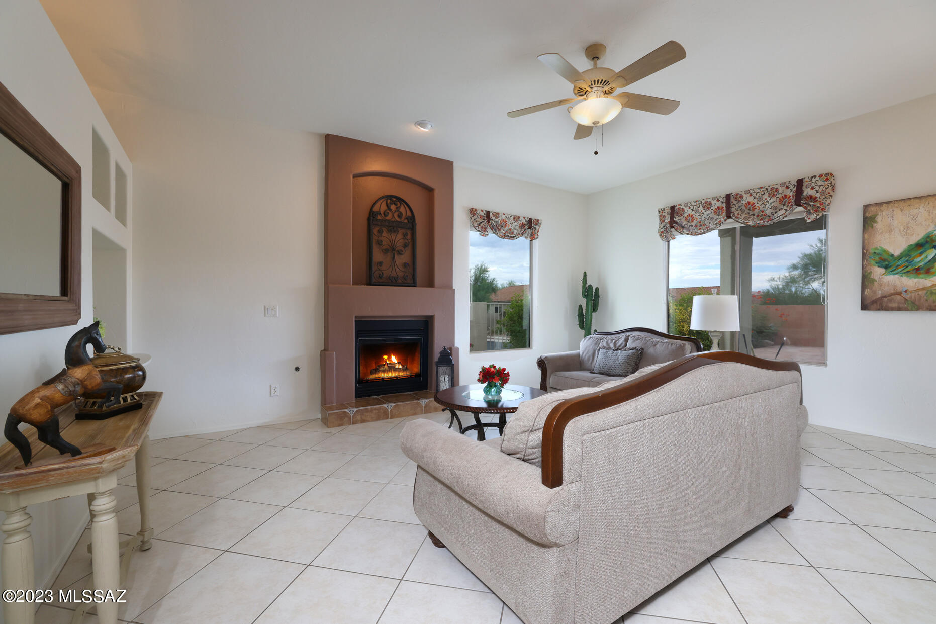 153 West Red Pepper Place Oro Valley, AZ 85755 - Photo 11 of 43